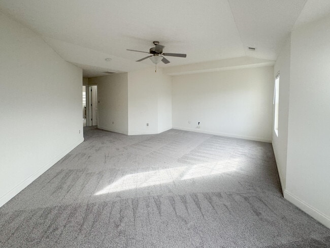 Photo - 2529 Moray Pl