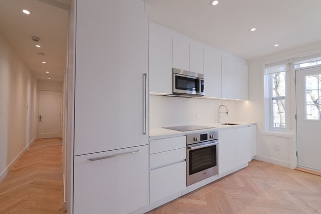 Photo - 590 Av. Outremont Unit 404