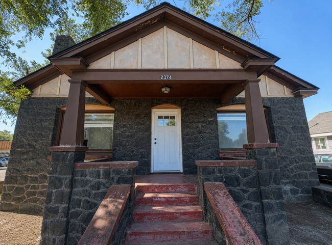 Photo - 2374 Shasta Way