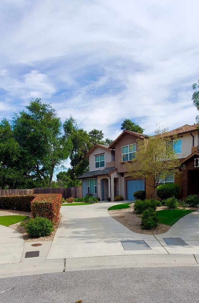 Photo - 1154 Galeria Cir