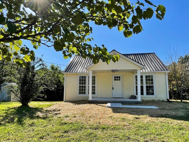 Photo - 1936 N Dixie Ave