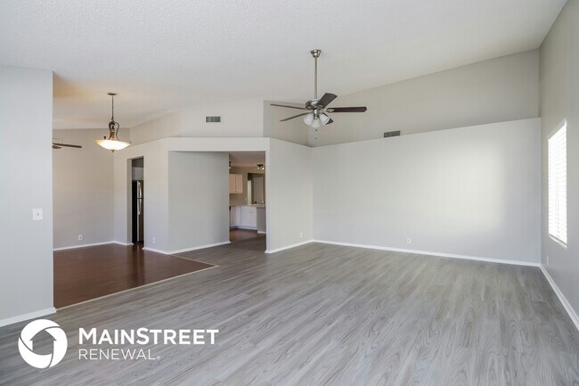 Photo - 4238 E Ford Ave