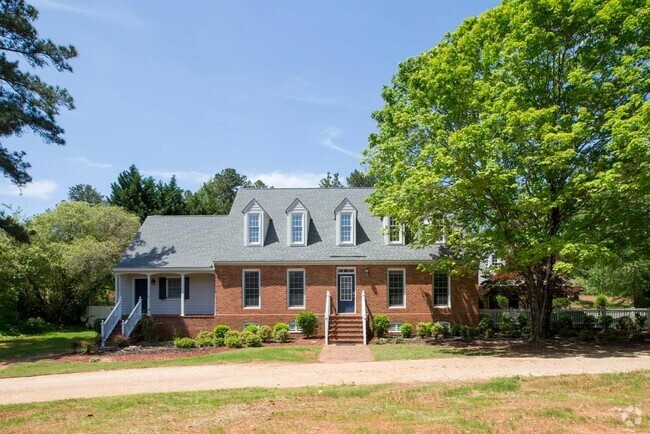 Building Photo - 2633 Brittany Ct SE Rental