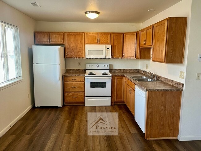 Photo - 1015 Western Dr