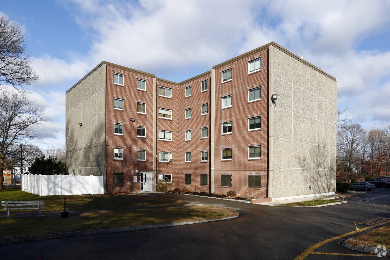 Photo - Rockland Towers Apartments