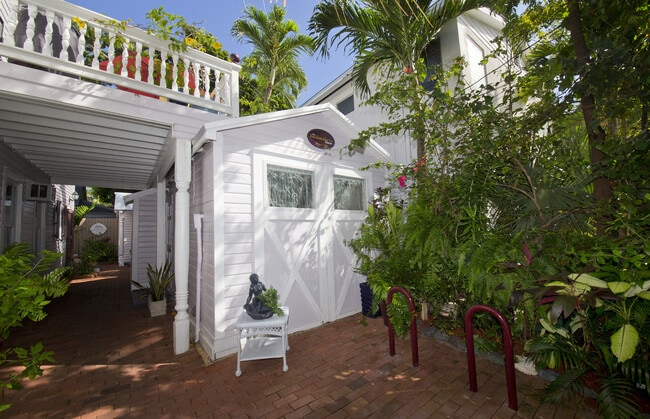 Furnished Studio in Old Town - Furnished Studio in Old Town House