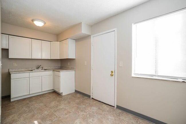 Photo - 6276 Cherylbrook Ln