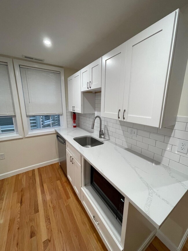 Photo - 83 Moreland St Unit 1