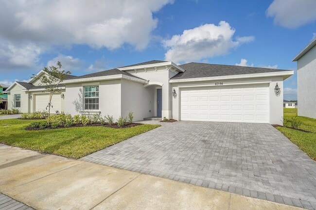 Building Photo - 6394 Windwood Wy