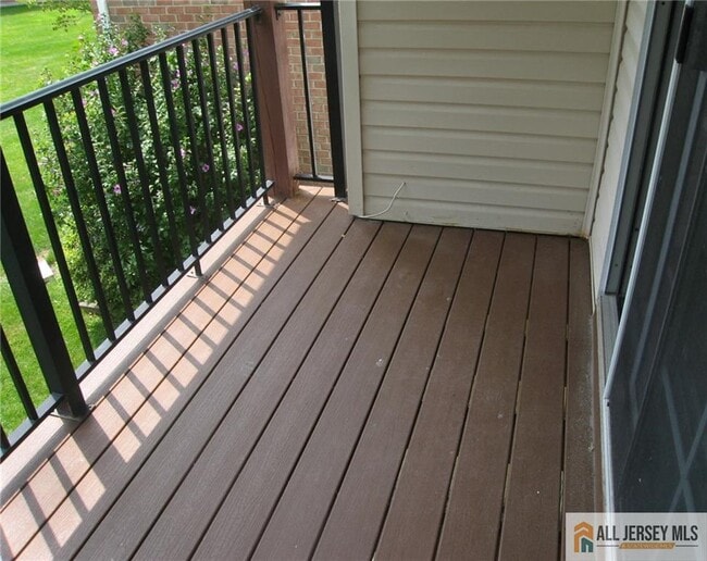 Photo - 1218 Plymouth Rd