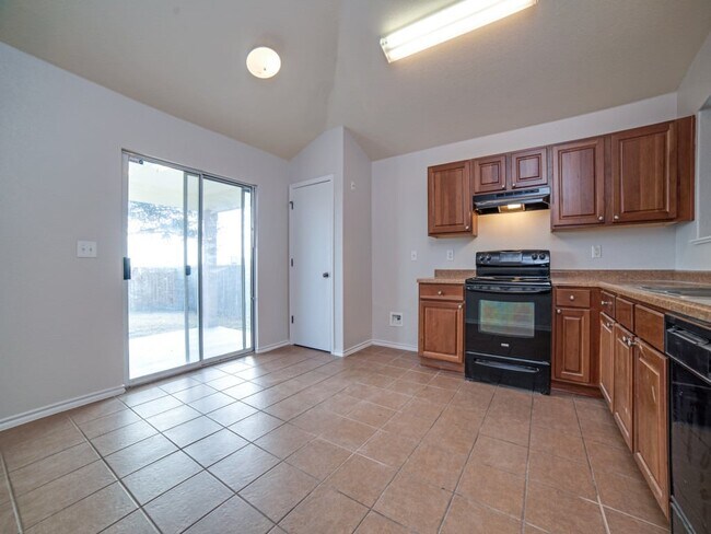 Photo - 7318 Copper Mdw