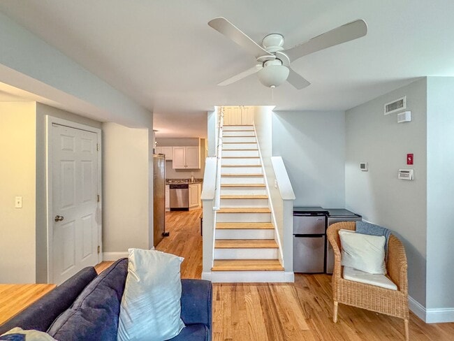 Photo - 79 Winchester Ave Unit 79 Winchester House