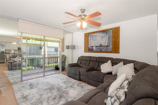 Photo - 4123 NW 88th Ave Unit 206