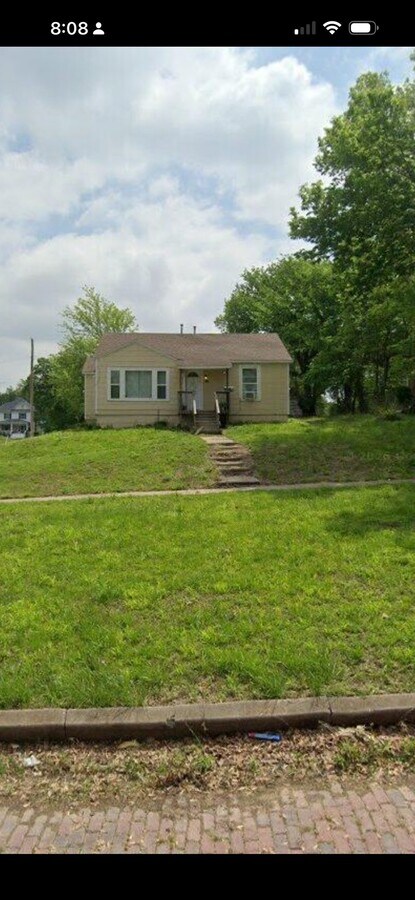 Photo - 700 S 5th St