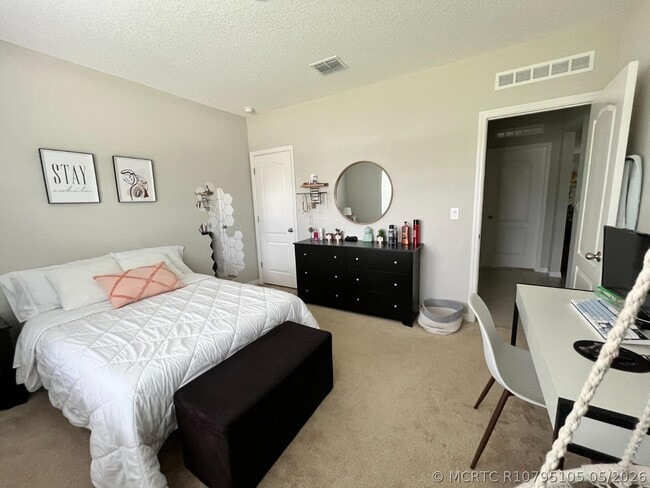 Photo - 1973 SW Libra Ln