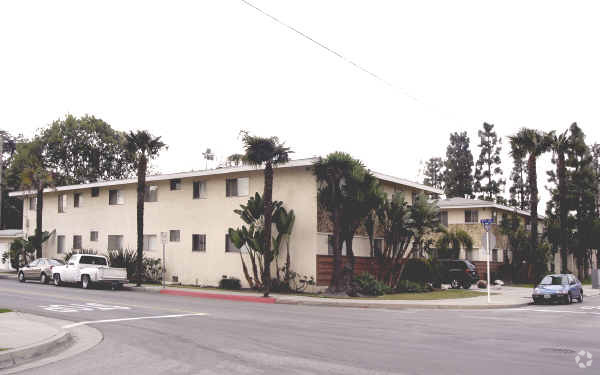 Contessa Apartments - Contessa Apartments