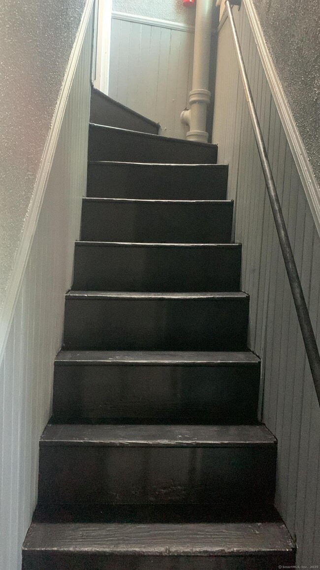 Photo - 53 Thorn St Unidad 1st Fl.