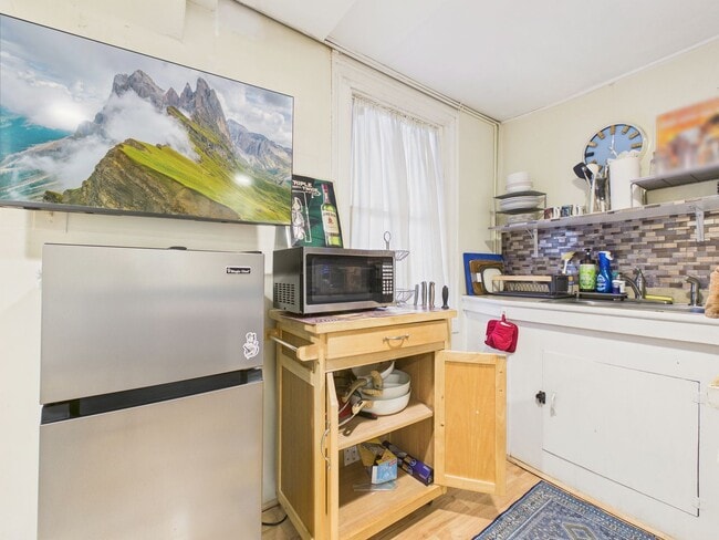 Photo - 260 North St Unit 260 North St Studio B