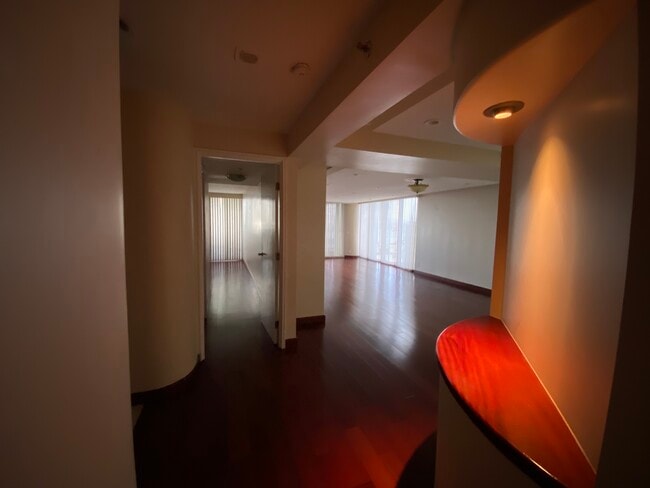 Photo - 425 SOUTH St Unit 1504