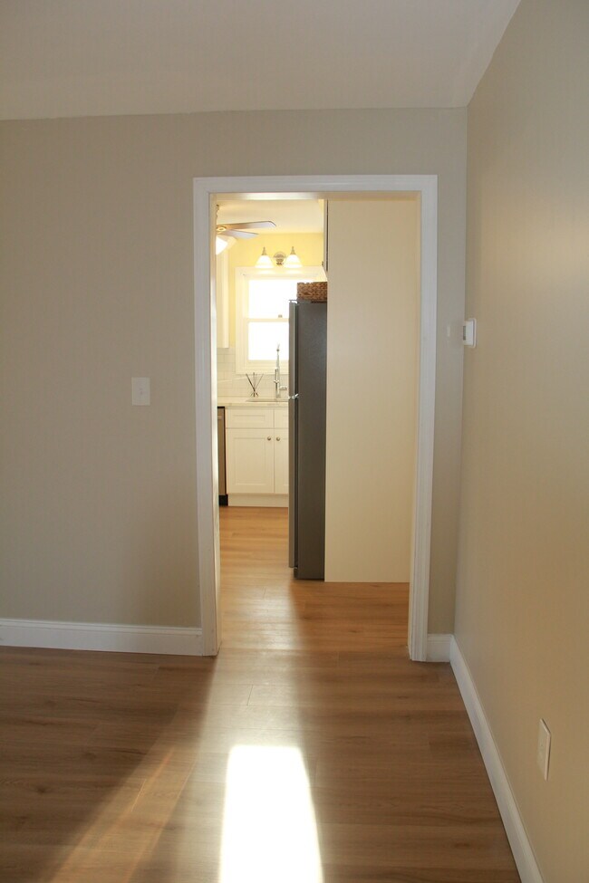 Photo - 343 Kelly Ave