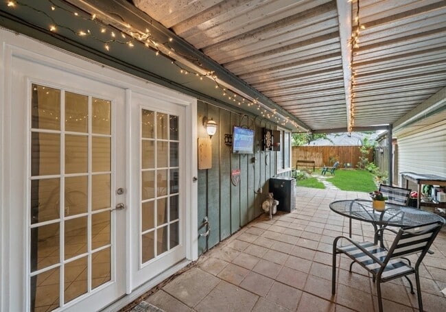 Photo - 12114 Westwold Dr