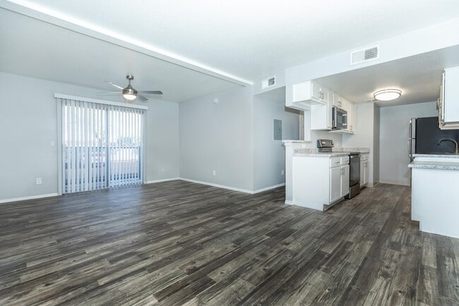 Photo - Icon on Headley