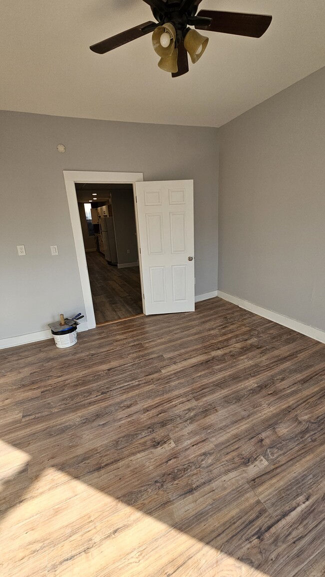 Photo - 862 River St Townhome