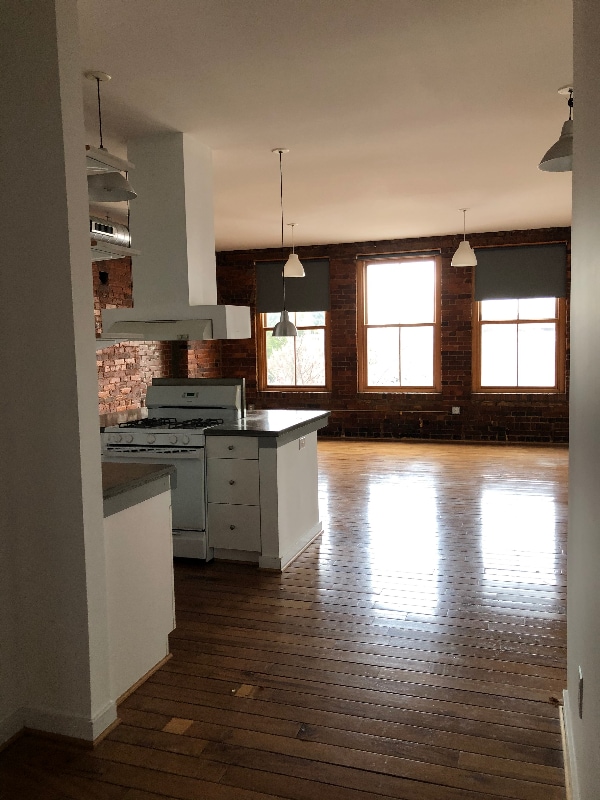 Photo - 506 S Elm St Apartment