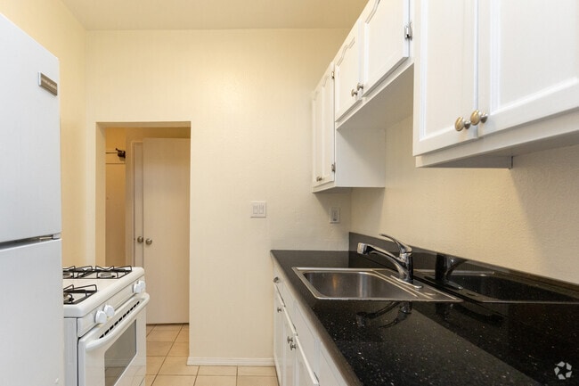 Studio, 1BA