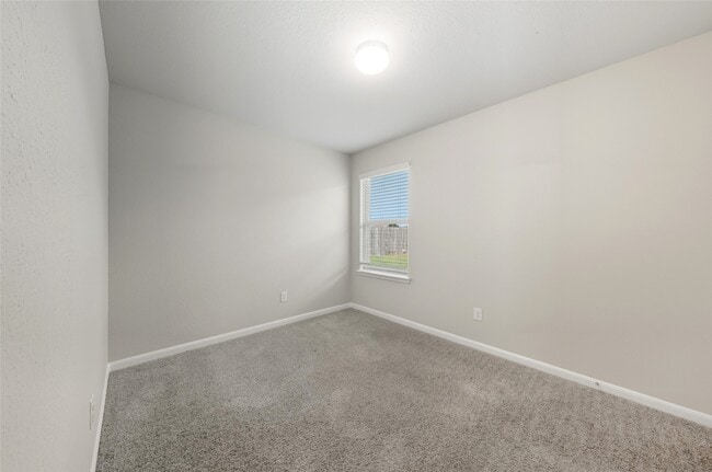 Photo - 29606 Foliage Ln