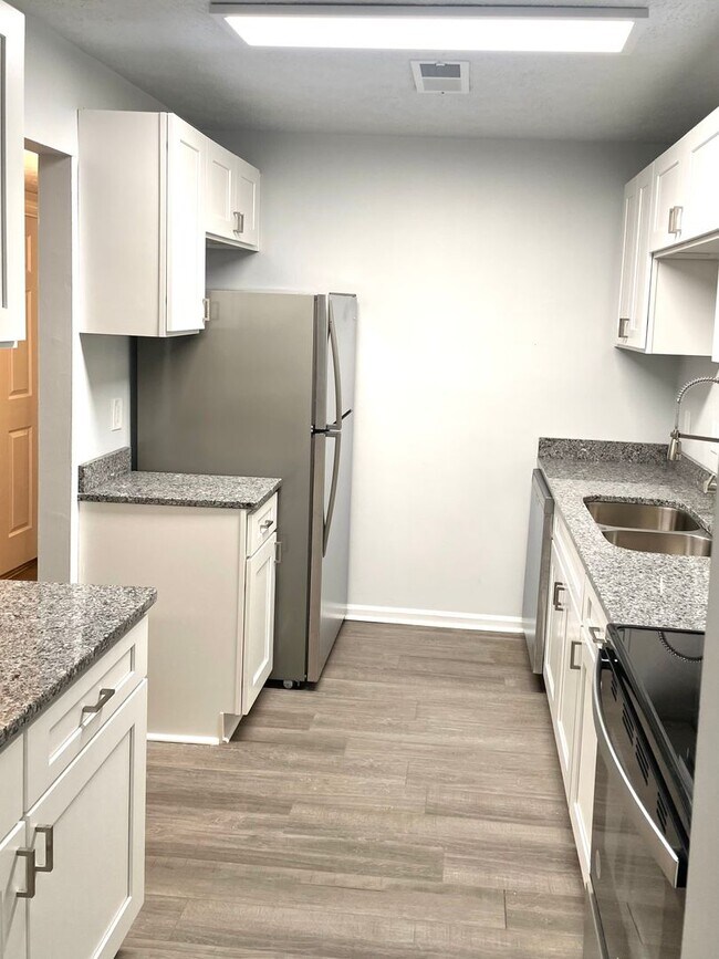 1711 Apartments