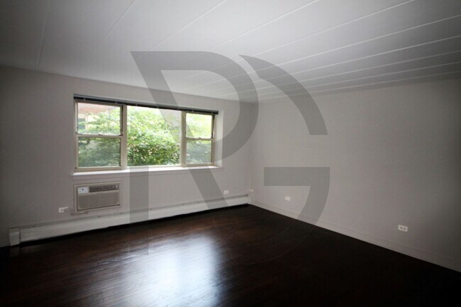 Photo - 6119 N Kenmore Ave Unit 111