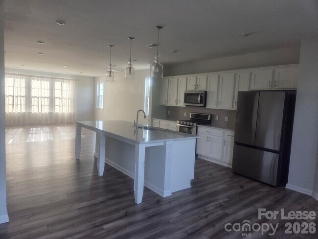 Photo - 6997 Waterstone Dr