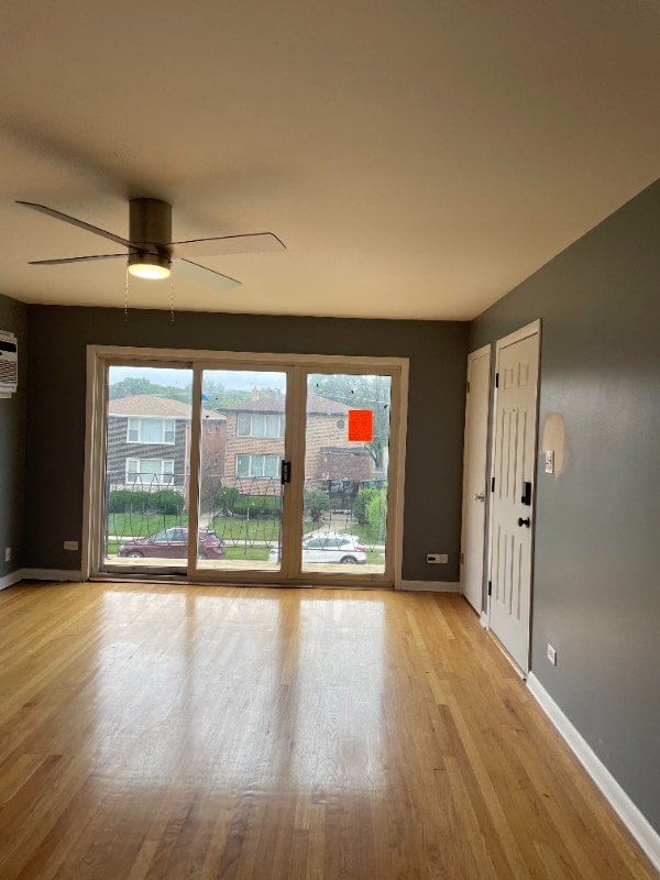 Photo - 1612 Memorial Dr Unit 2