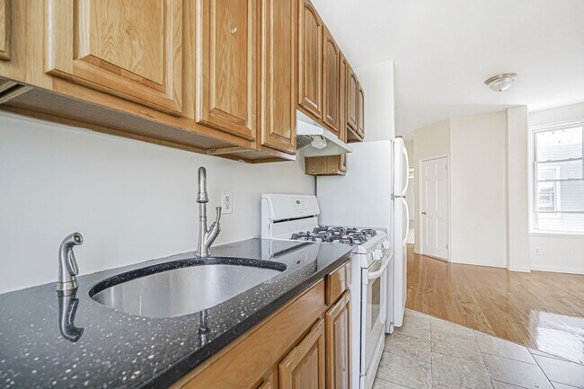 599 18th St Unidad 2R
