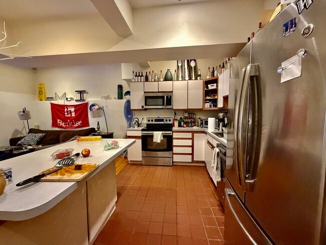 Building Photo - 448 Park Dr Unit 4 Rental
