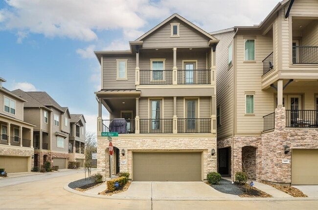 1403 Adell Rose Ln