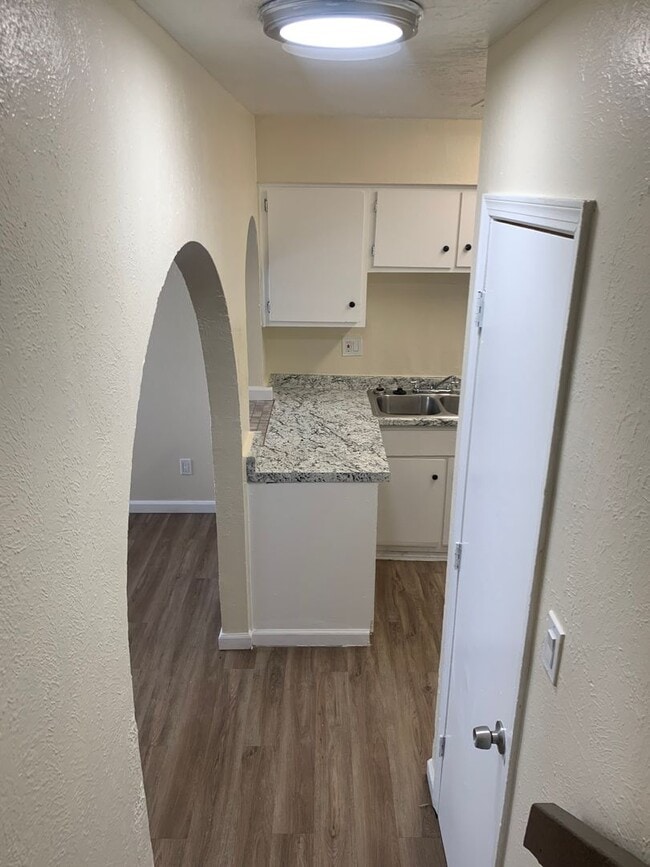 Modern Apartments with Great Amenities