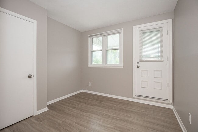 Photo - 4011 Dawnshire Ave Unit UP