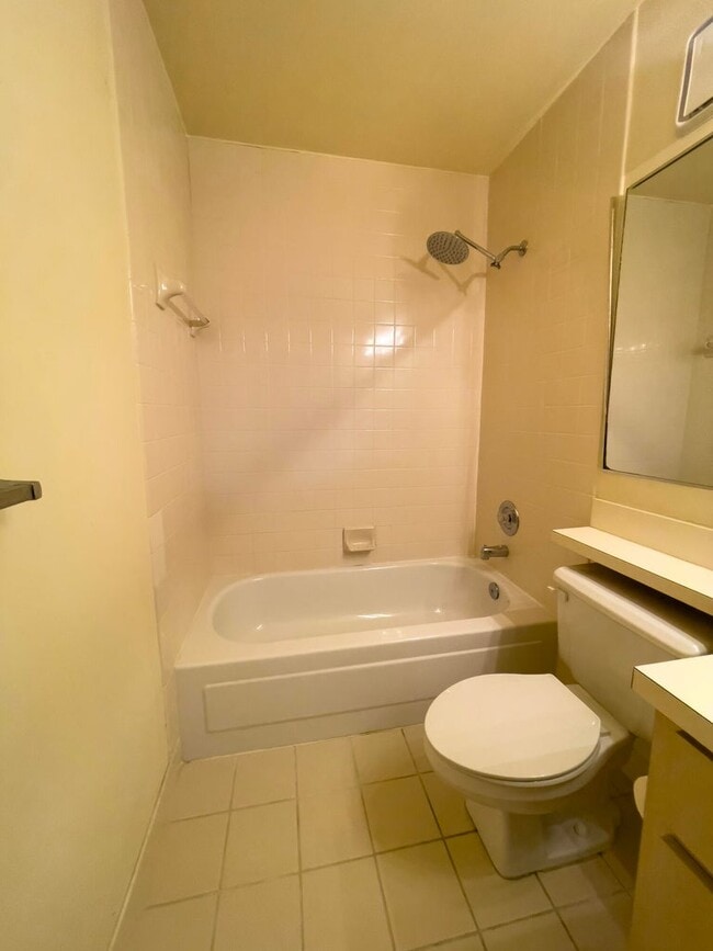 Photo - 27 Clinton Ct