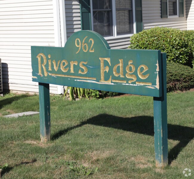 Photo - Rivers Edge Apartments