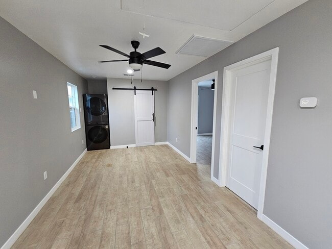 Photo - 225 Harding Ave