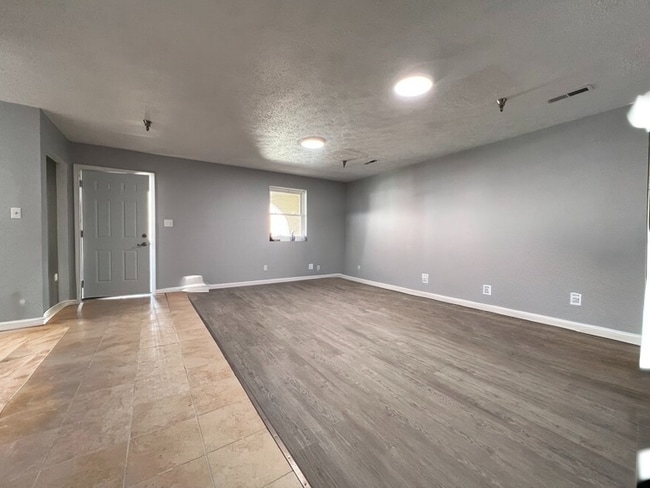 Blackburn Building | Student Apartments
