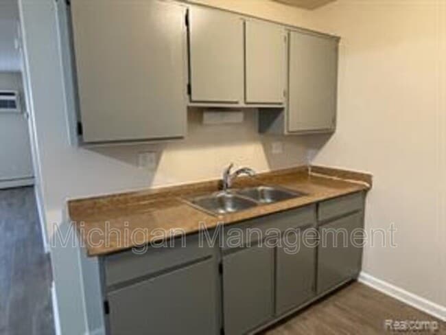 Photo - 19250 Wick Rd Unit Apt 216
