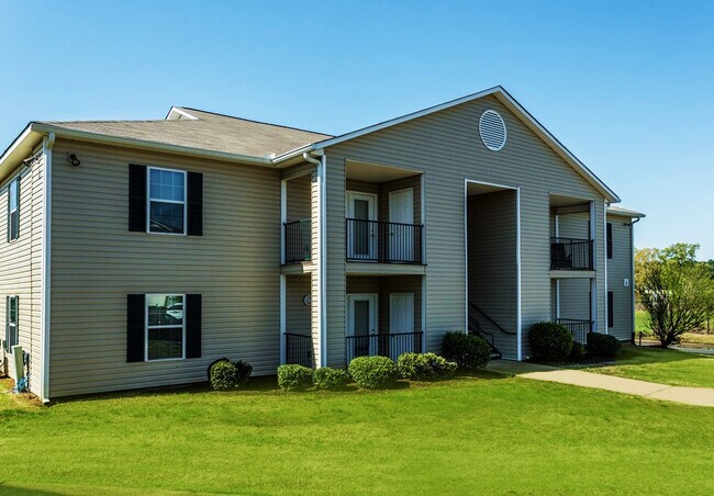 The Pointe at Ridge Cove Apartments For Rent in Jackson, TN | ForRent.com