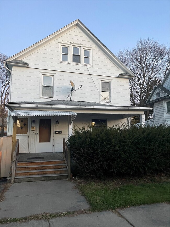 Building Photo - 11 Cleveland Ave Unit 1