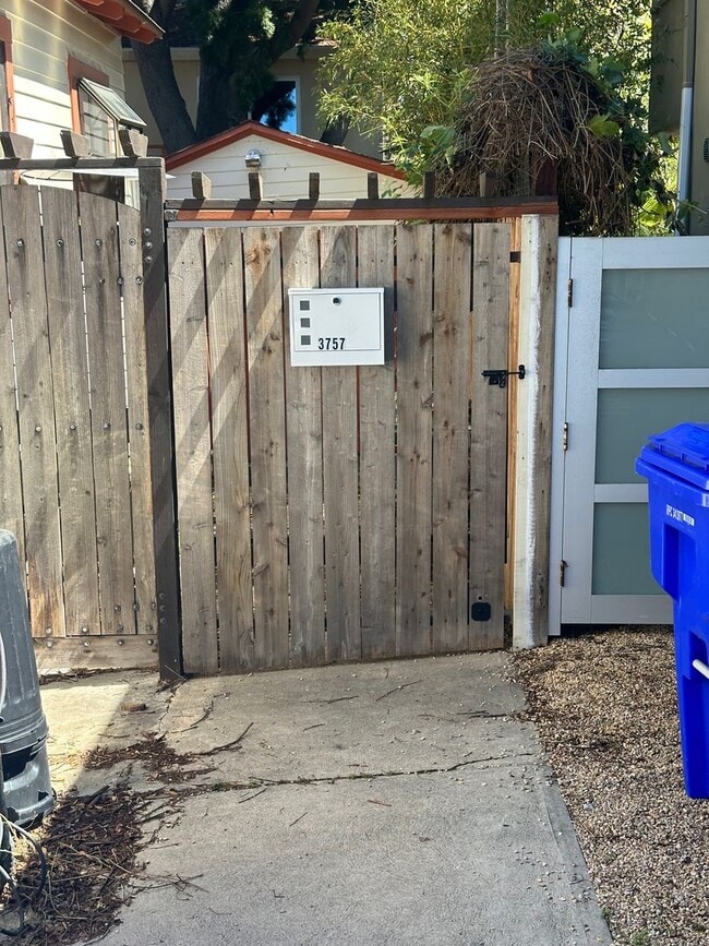 Photo - Charming 3 Bedroom 2 bathroom back house in the heart of San Diego's most desirable neighborhoods!