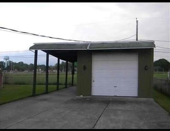 Photo - 3447 Arnsby Rd