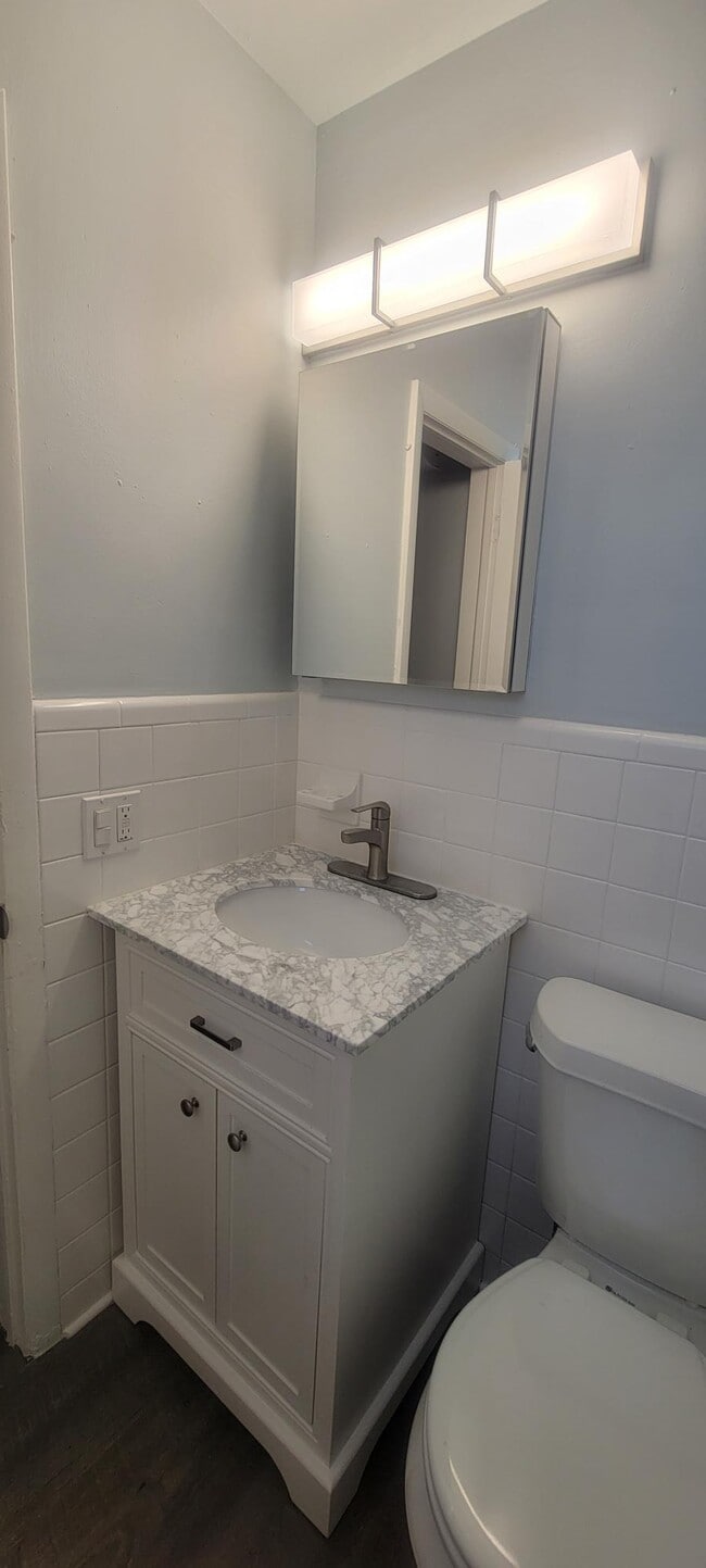 Bathroom Vanity - 1107 N 26th Ave