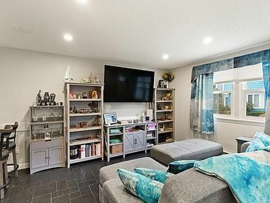 Photo - 11 Railroad Ave Unit 12